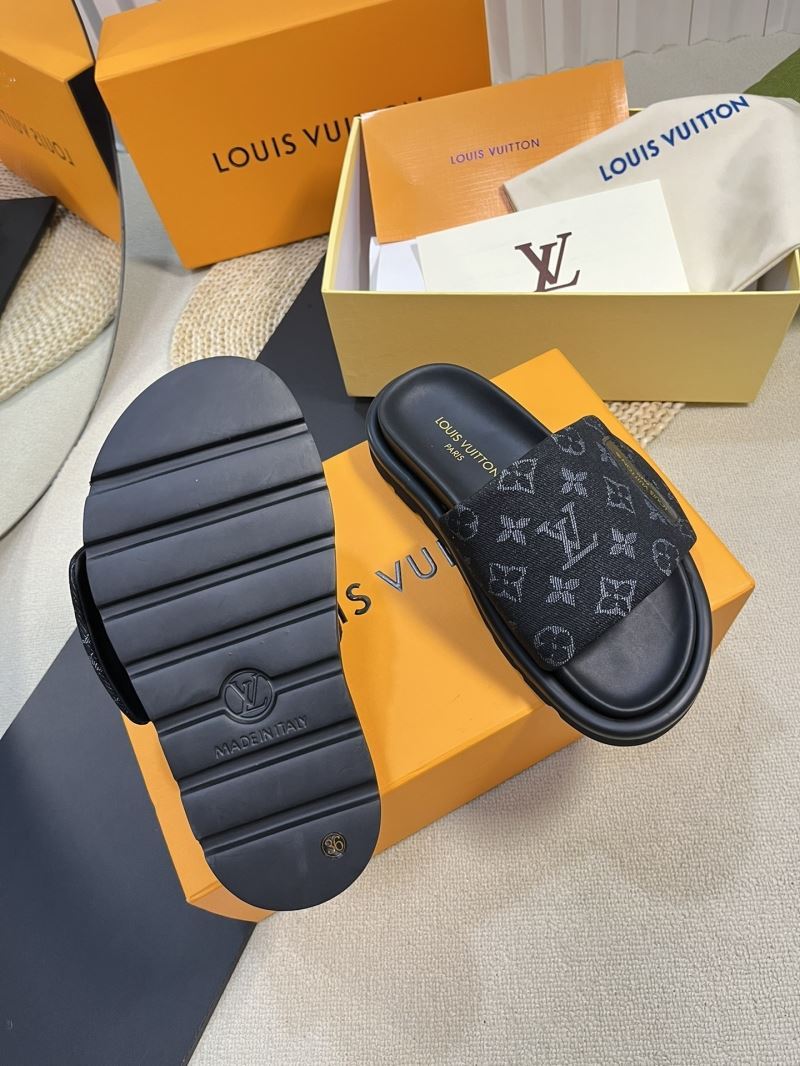 Louis Vuitton Slippers